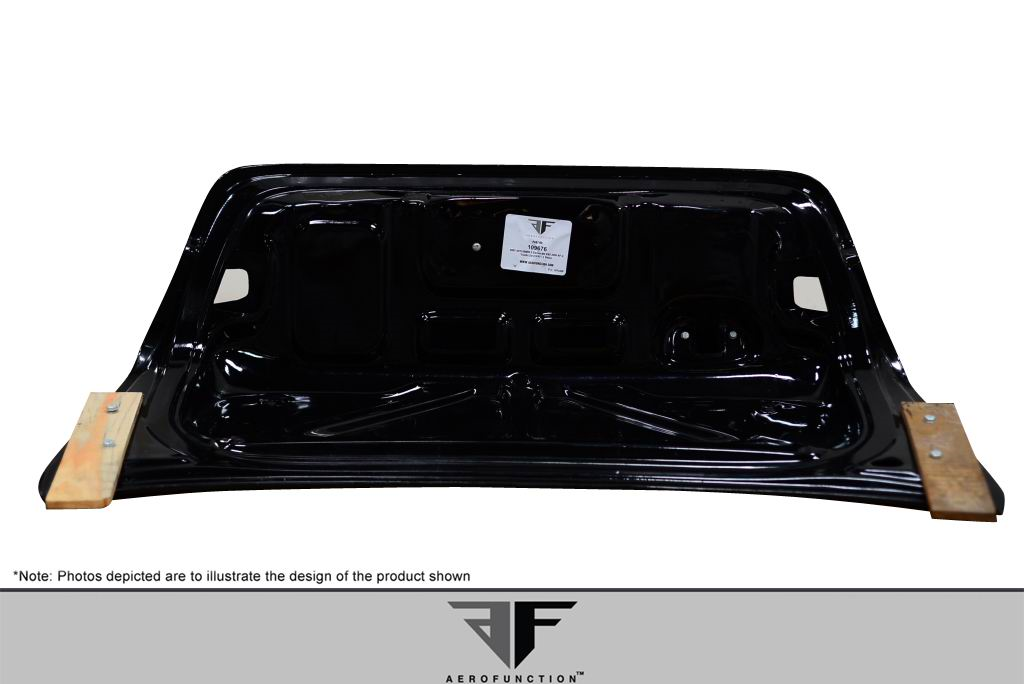 Upgrade Your 2007 - 2013 BMW 3 Series E92 2dr with Stunning Carbon AF - 3 Trunk Lid!