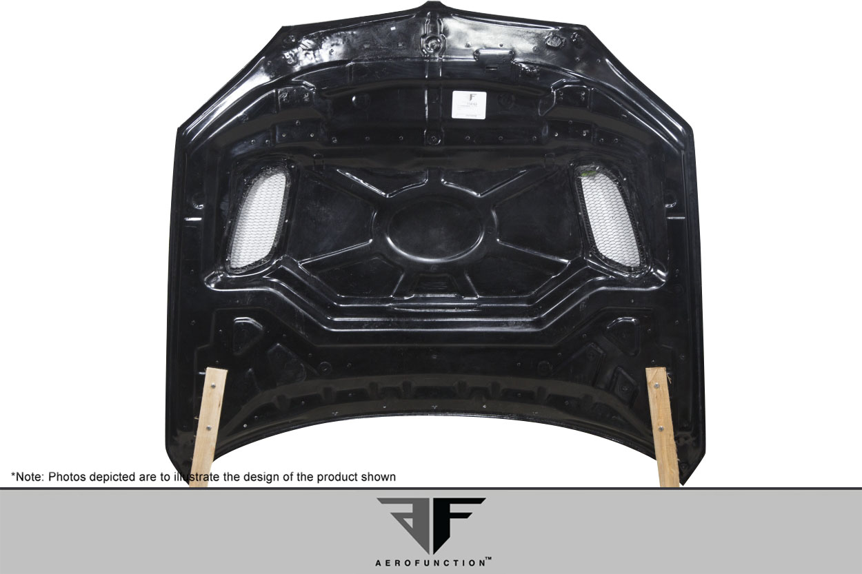 Unleash Style: 2015 - 2019 BMW X6 F16 / X6M F86 Carbon AF - 1 One - Piece Hood (CFP)