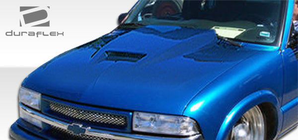 Duraflex Ram Air Hood for 1994 - 2004 Chevrolet S - 10, 1995 - 2004 Blazer, 1994 - 2004 Sonoma, 1995 - 2001 Jimmy & 1998 - 2000 Envoy - 1 Piece
